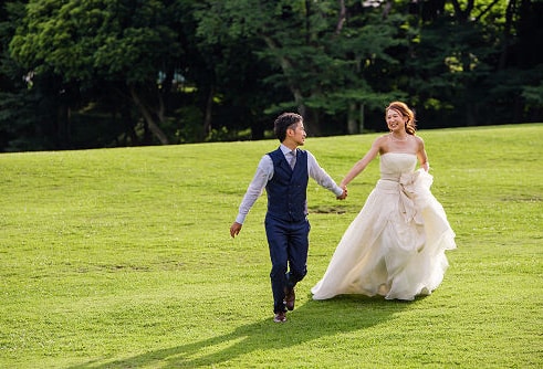 緑豊かな公園でロケーションフォト