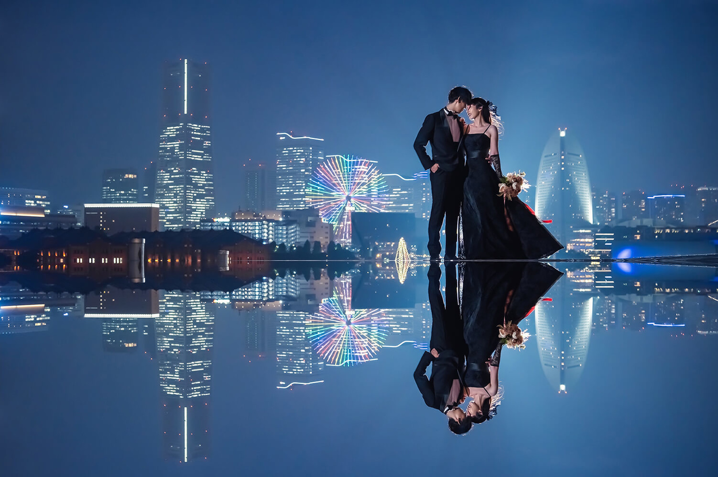 夜の大桟橋で前撮り