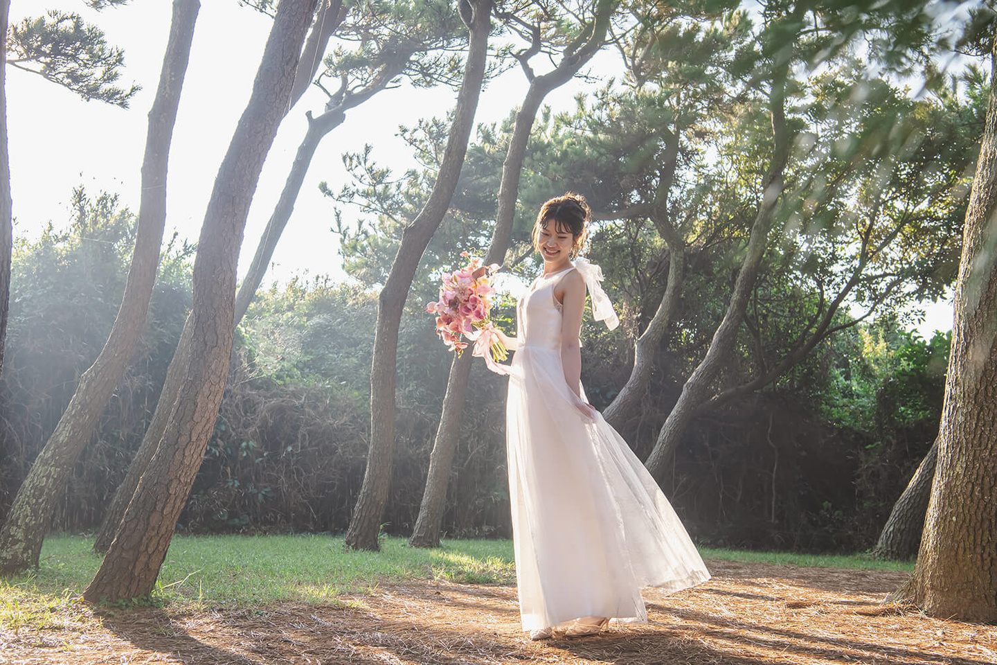 松の木エリアで新婦ソロショット